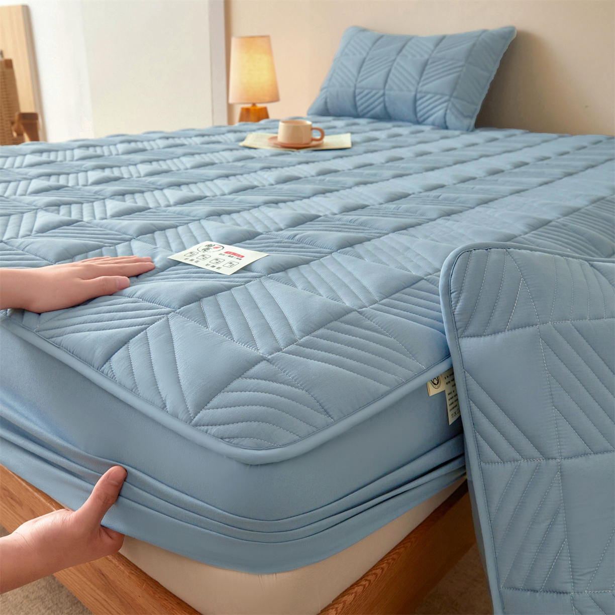91家纺网 家纺一手货源 找家纺 居眠 2025新款木叙棉花夹棉防水床笠 木叙-蓝