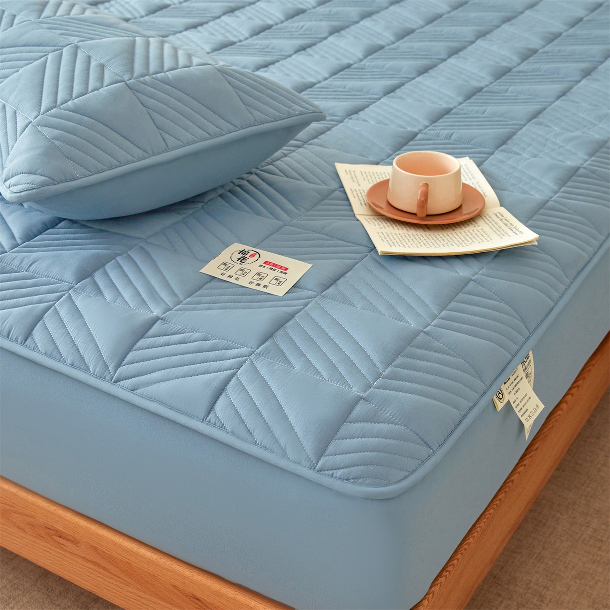 91家纺网 家纺一手货源 找家纺 居眠 2025新款木叙棉花夹棉防水床笠 木叙-蓝