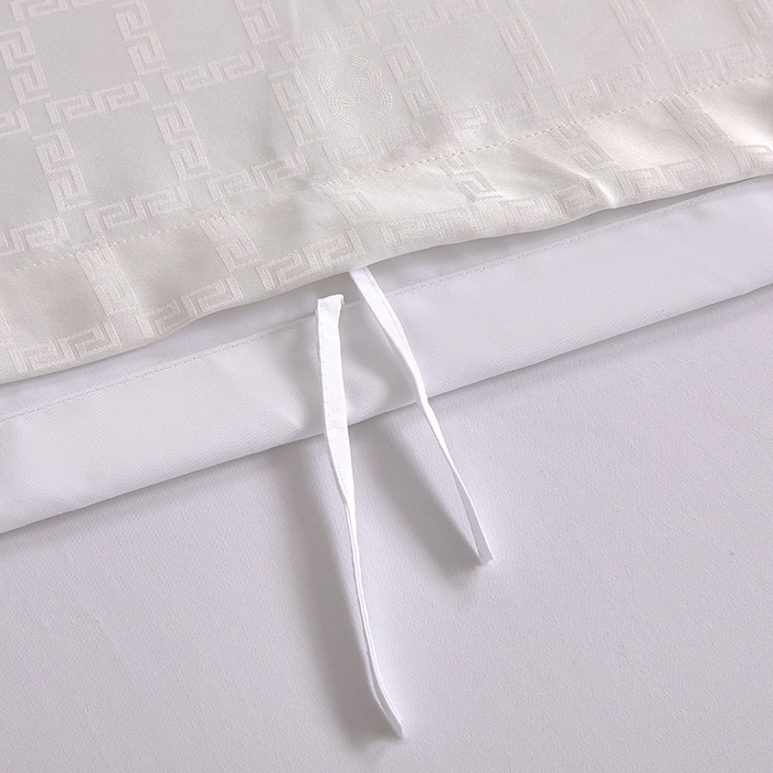 91家纺网 家纺一手货源 找家纺 罗菲尼酒店用品 2025新款AB版加厚磨毛提花酒店套件 方格白