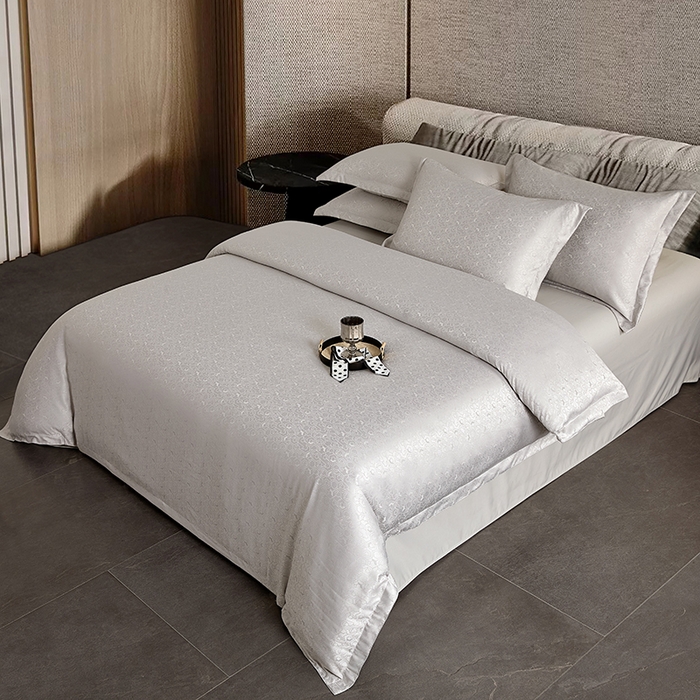 91家纺网 家纺一手货源 找家纺 罗菲尼酒店用品 2025新款AB版加厚磨毛提花酒店套件 向阳  浅灰