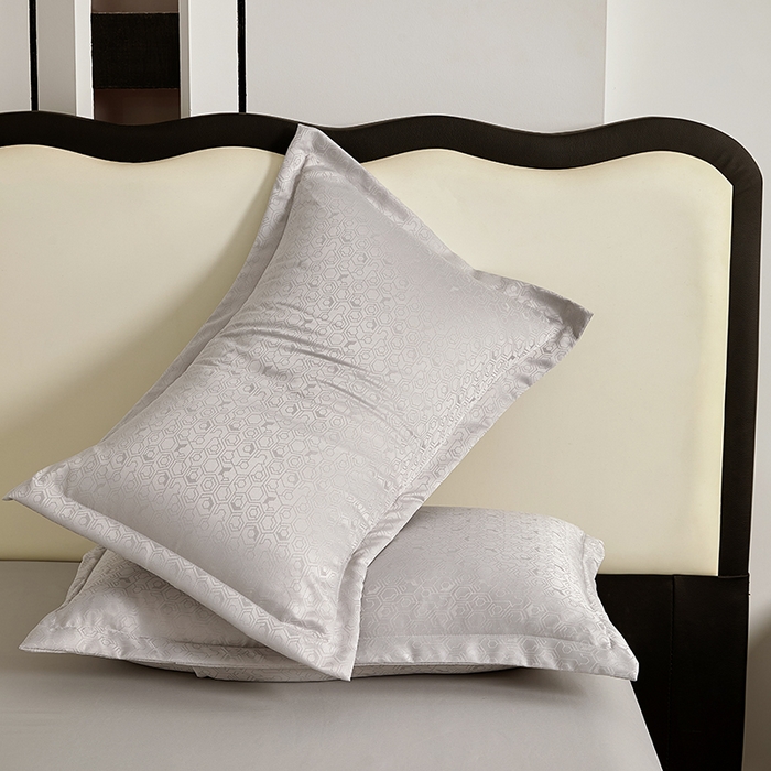 91家纺网 家纺一手货源 找家纺 罗菲尼酒店用品 2025新款AB版加厚磨毛提花酒店套件 向阳  浅灰