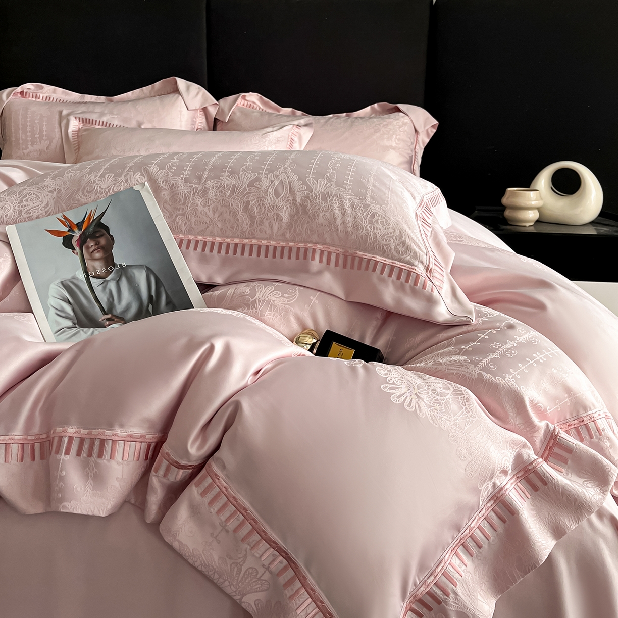 91家纺网 家纺一手货源 找家纺 置顶家纺 2025新款亲肤提花系列四件套-蒂芙尼 蒂芙尼-浅豆紫