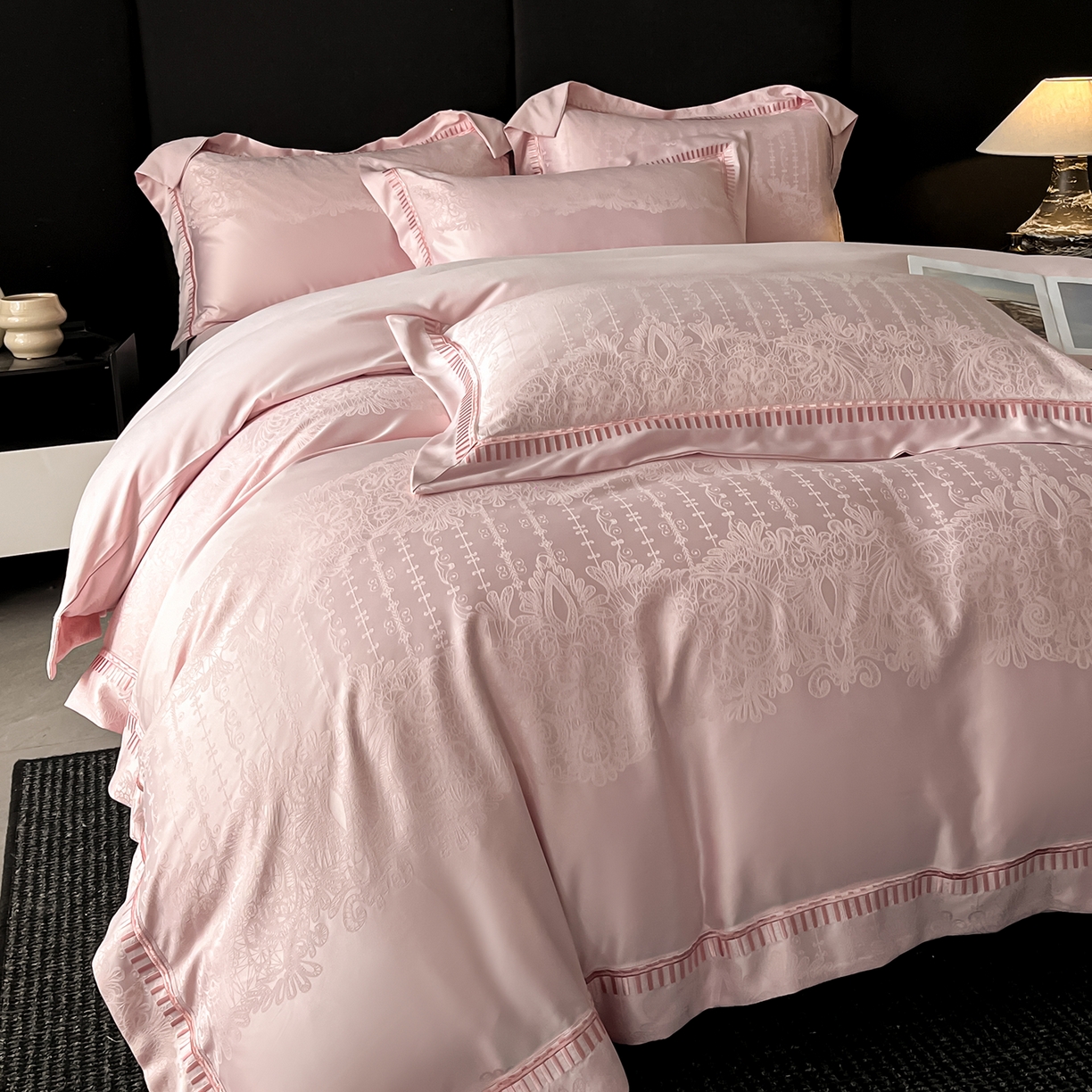 91家纺网 家纺一手货源 找家纺 置顶家纺 2025新款亲肤提花系列四件套-蒂芙尼 蒂芙尼-浅豆紫