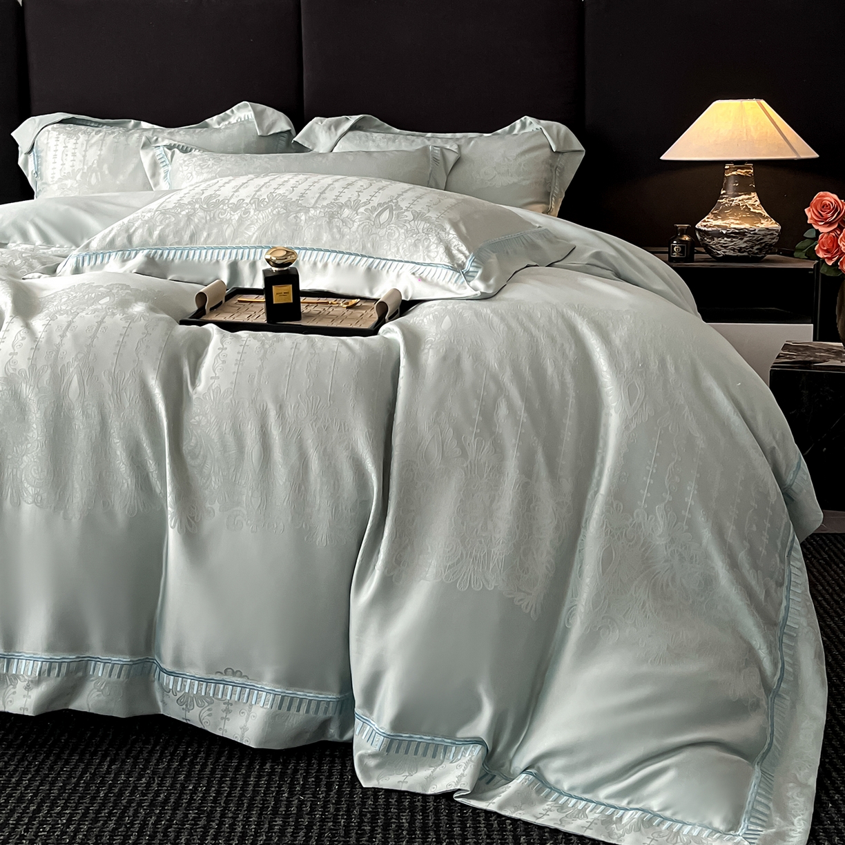 91家纺网 家纺一手货源 找家纺 置顶家纺 2025新款亲肤提花系列四件套-蒂芙尼 蒂芙尼-水蓝