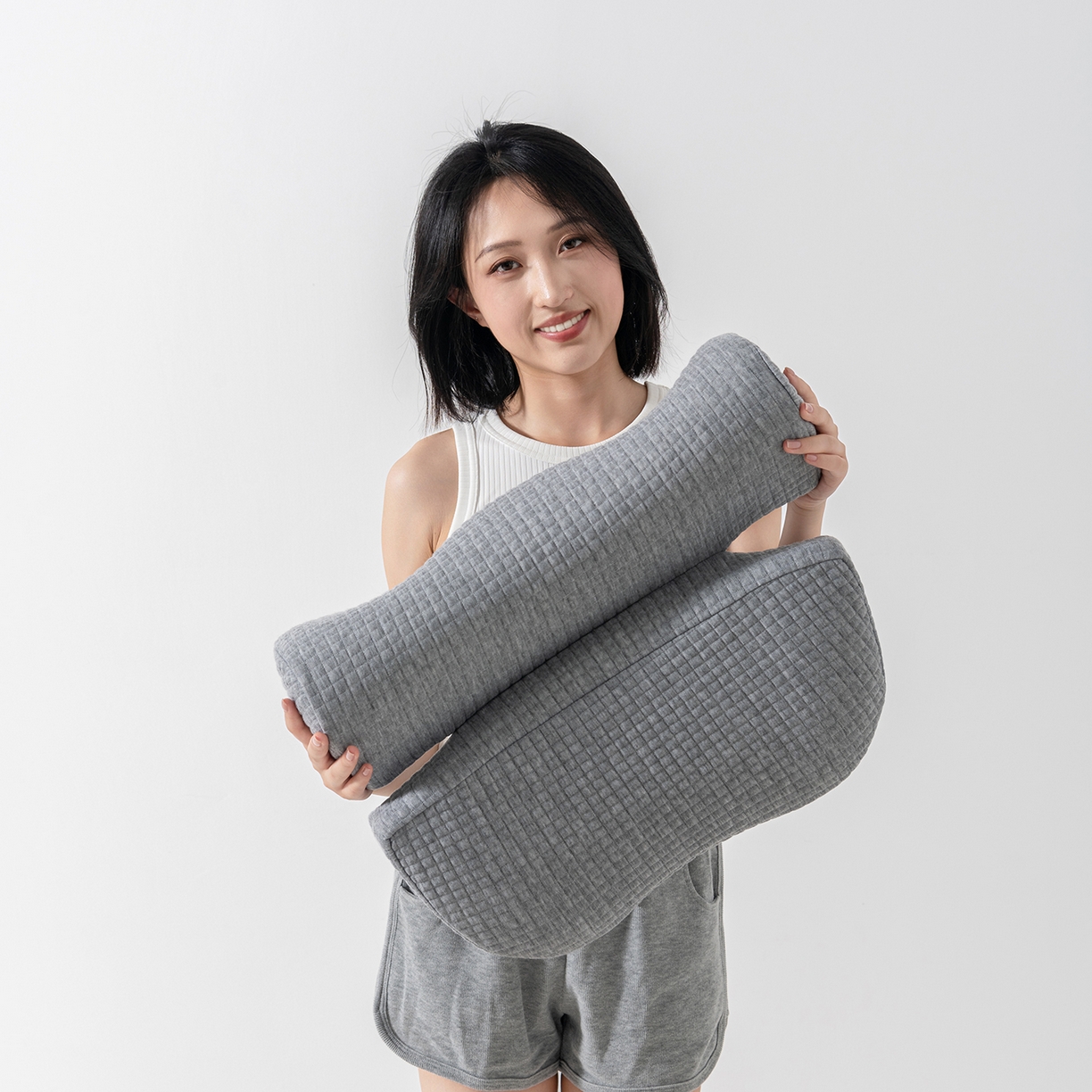 91家纺网 家纺一手货源 找家纺 小米枕芯 2025新款针织叠形记忆棉枕护颈牵引枕枕头枕芯 浅灰