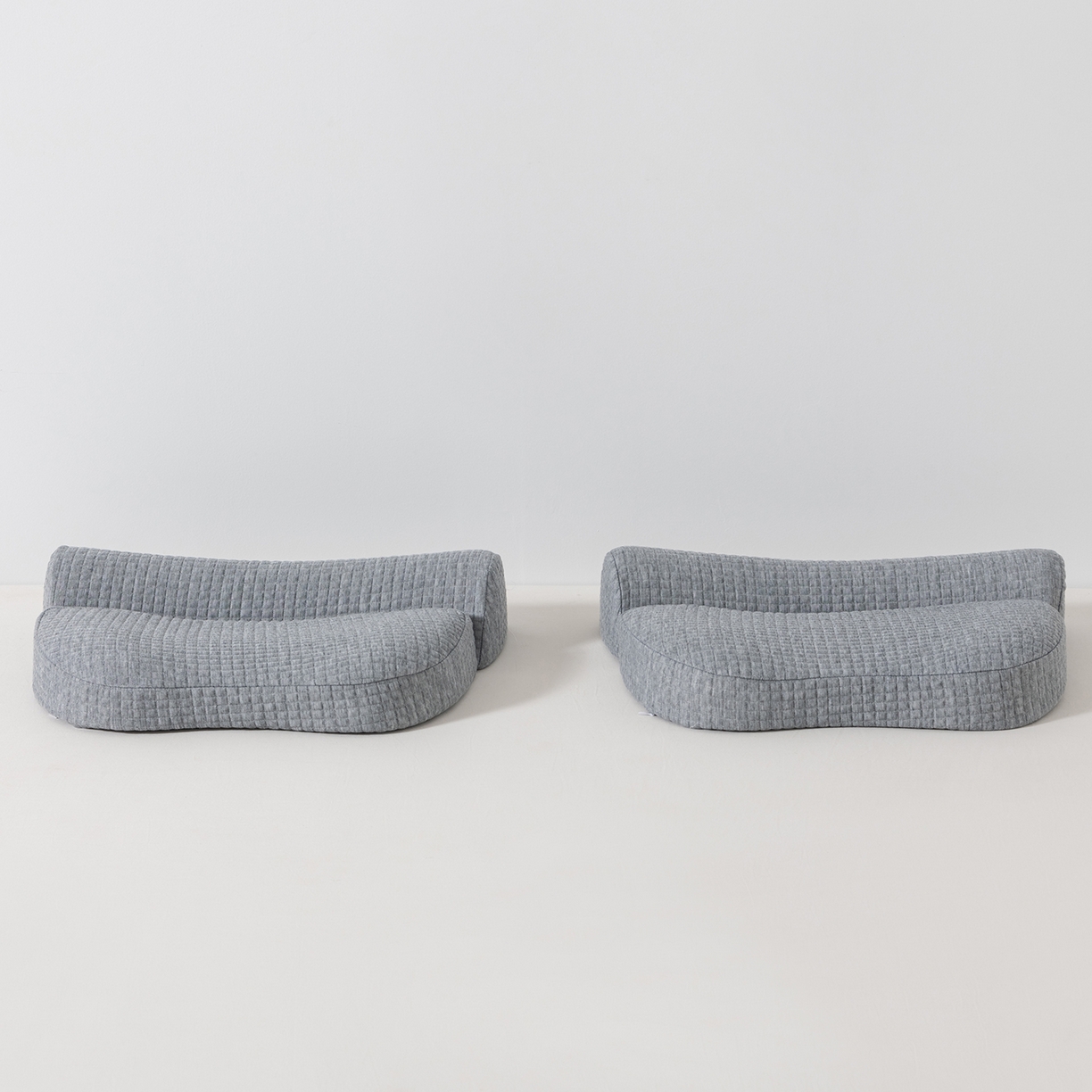 91家纺网 家纺一手货源 找家纺 小米枕芯 2025新款针织叠形记忆棉枕护颈牵引枕枕头枕芯 浅灰