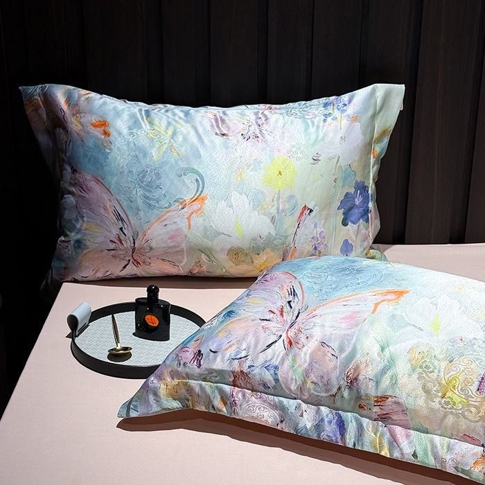 91家纺网 家纺一手货源 找家纺 七夜居 2025新款直播爆款欧式大阪轻奢贡缎提花加数码印花磨毛四件套 繁花蝶舞