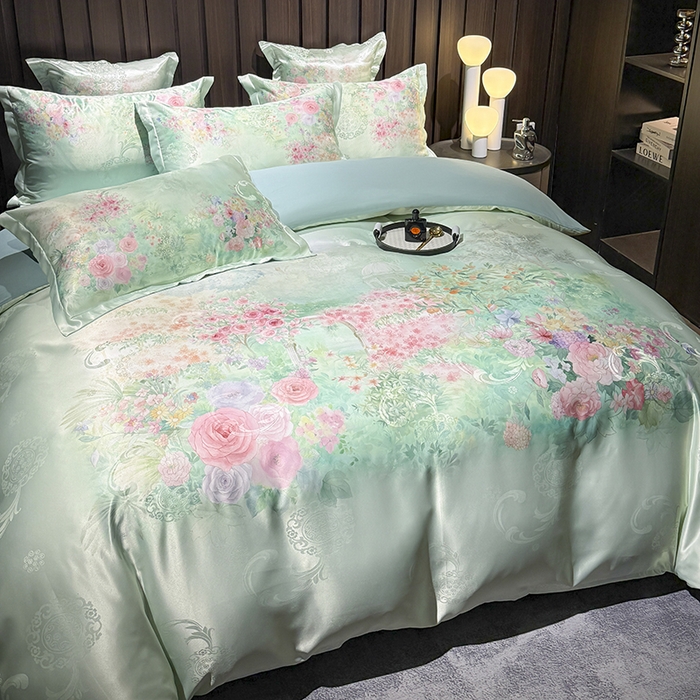 91家纺网 家纺一手货源 找家纺 七夜居 2025新款直播爆款欧式大阪轻奢贡缎提花加数码印花磨毛四件套 梦幻波尔多-绿