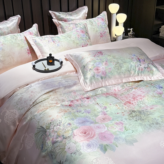 91家纺网 家纺一手货源 找家纺 七夜居 2025新款直播爆款欧式大阪轻奢贡缎提花加数码印花磨毛四件套 梦幻波尔多-粉