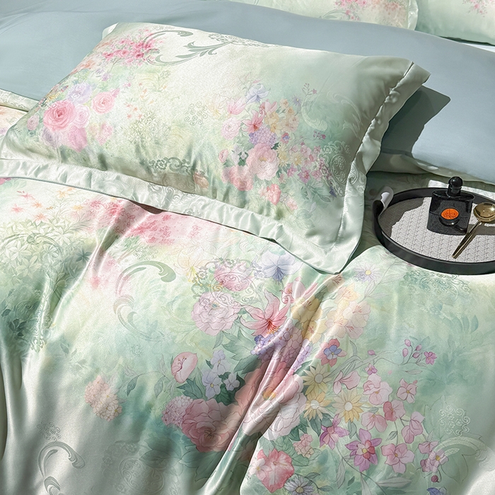 91家纺网 家纺一手货源 找家纺 七夜居 2025新款直播爆款欧式大阪轻奢贡缎提花加数码印花磨毛四件套 梦幻波尔多-绿