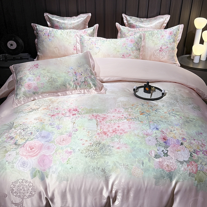 91家纺网 家纺一手货源 找家纺 七夜居 2025新款直播爆款欧式大阪轻奢贡缎提花加数码印花磨毛四件套 梦幻波尔多-粉