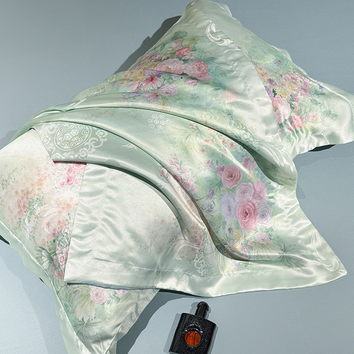 91家纺网 家纺一手货源 找家纺 七夜居 2025新款直播爆款欧式大阪轻奢贡缎提花加数码印花磨毛四件套 梦幻波尔多-绿