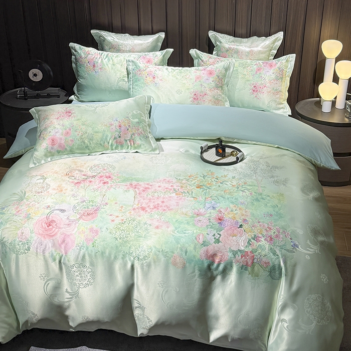 91家纺网 家纺一手货源 找家纺 七夜居 2025新款直播爆款欧式大阪轻奢贡缎提花加数码印花磨毛四件套 梦幻波尔多-绿