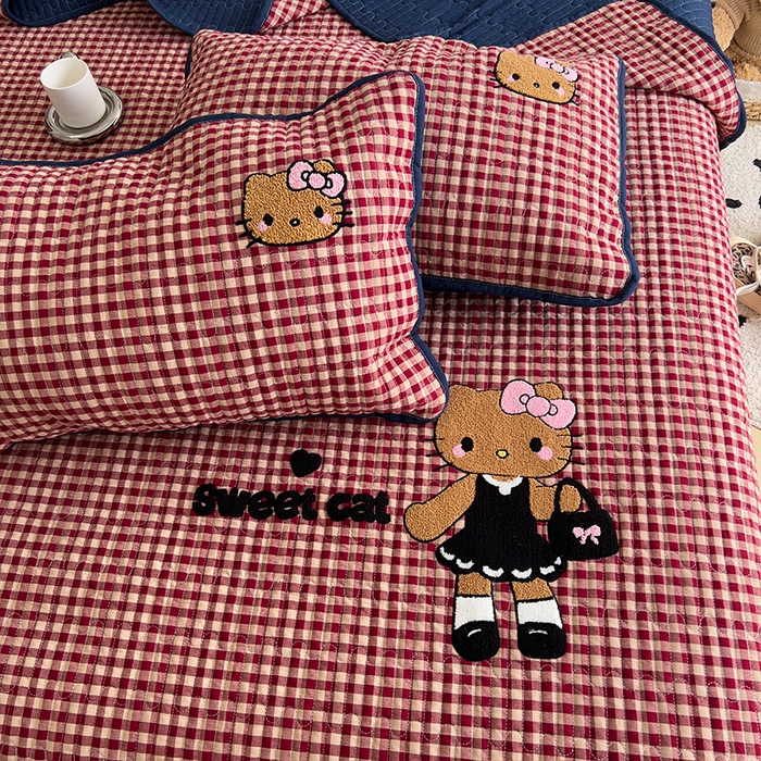 91家纺网 家纺一手货源 找家纺 原素 2026新品直播热款床盖多功能四季通用夹棉A类床盖三件套 床盖-黑皮喵喵