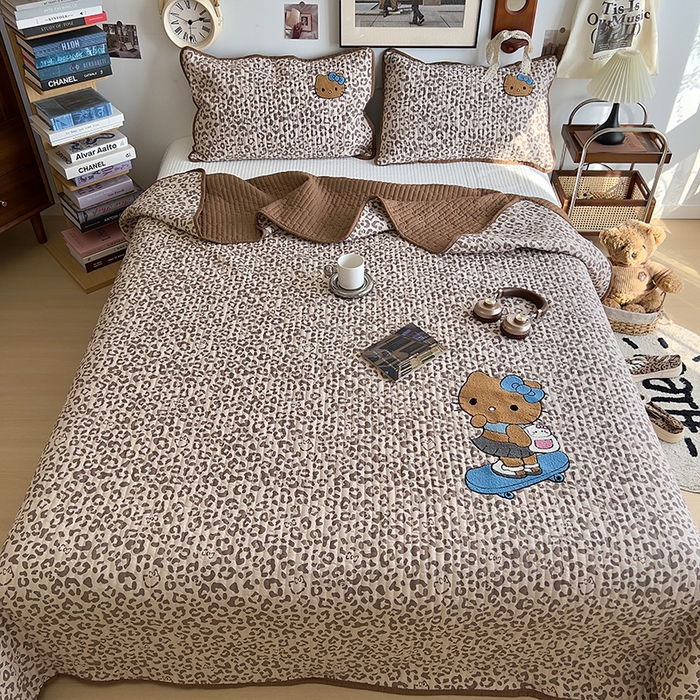 91家纺网 家纺一手货源 找家纺 原素 2026新品直播热款床盖多功能四季通用夹棉A类床盖三件套 床盖-滑板车蓝