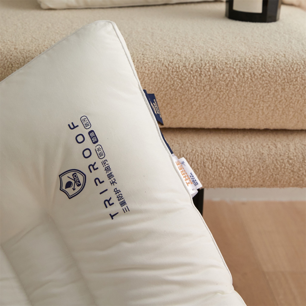 91家纺网 家纺一手货源 找家纺 头等舱 2025新款全棉A类三防酒店抗菌枕头枕芯 中枕