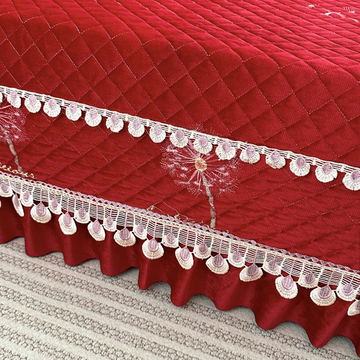 91家纺网 家纺一手货源 找家纺 手艺人家纺 2025新款绗缝绣花HLK02-03炕床盖 HLK02红