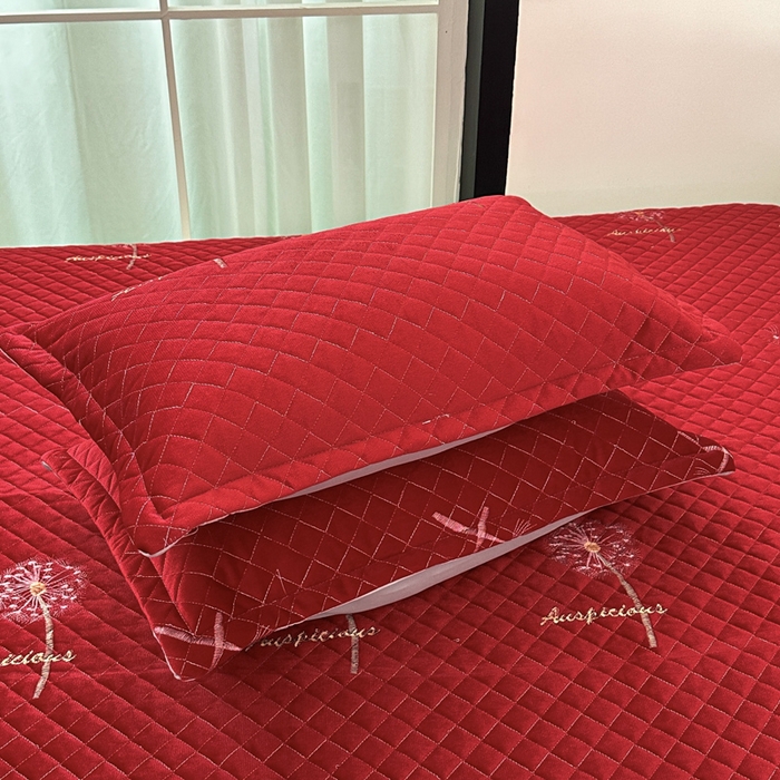 91家纺网 家纺一手货源 找家纺 手艺人家纺 2025新款绗缝绣花HLK02-03炕床盖 HLK02红