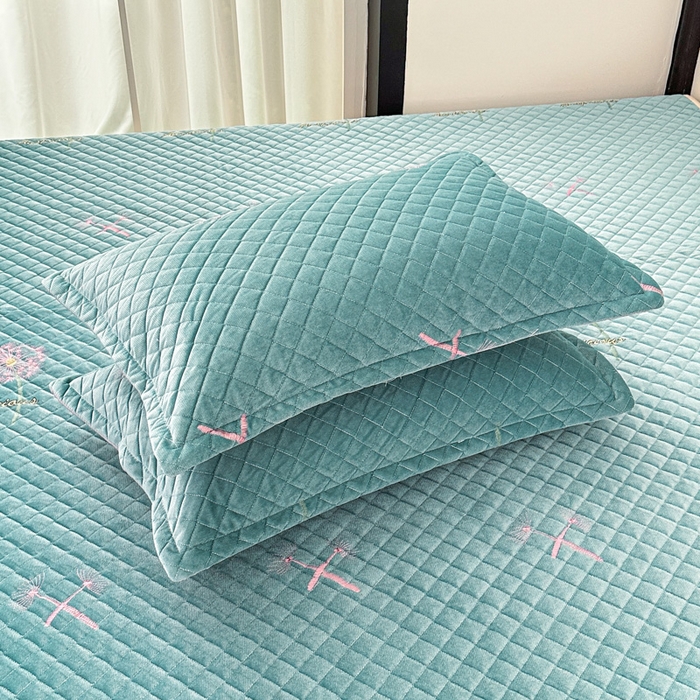 91家纺网 家纺一手货源 找家纺 手艺人家纺 2025新款绗缝绣花HLK02-03炕床盖 HLK02绿