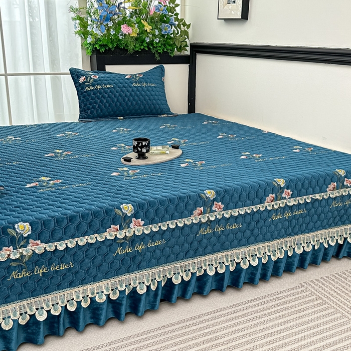 91家纺网 家纺一手货源 找家纺 手艺人家纺 2025新款绗缝绣花HLK02-03炕床盖 HLK03蓝