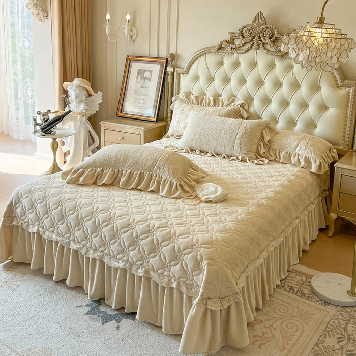 91家纺网 家纺一手货源 找家纺 （总）好儿喜家纺 2025新品雕花牛奶绒四件套-花倾城系列