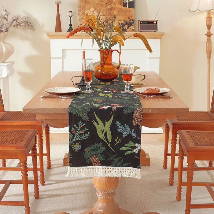 91家纺网 家纺一手货源 找家纺 （总）南通大梧纺织 2025新款美式秋日私语榛果编织边桌旗