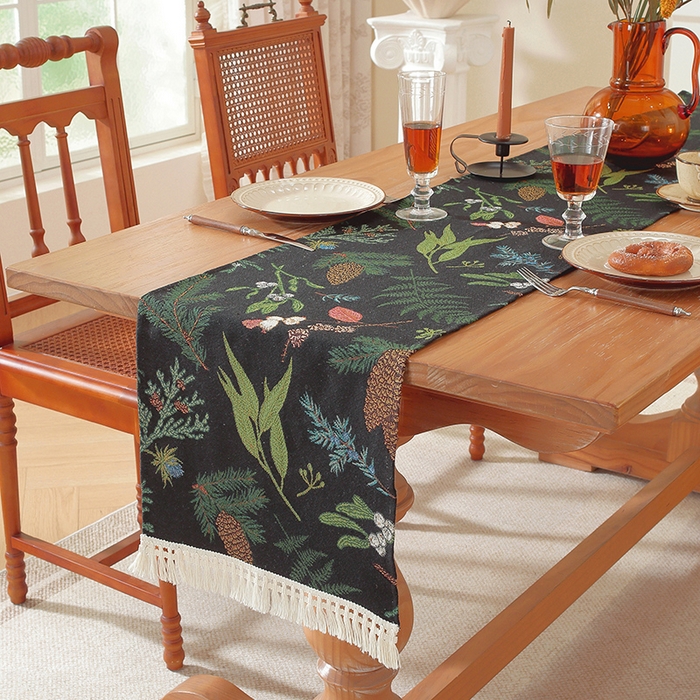 91家纺网 家纺一手货源 找家纺 （总）南通大梧纺织 2025新款美式秋日私语榛果编织边桌旗