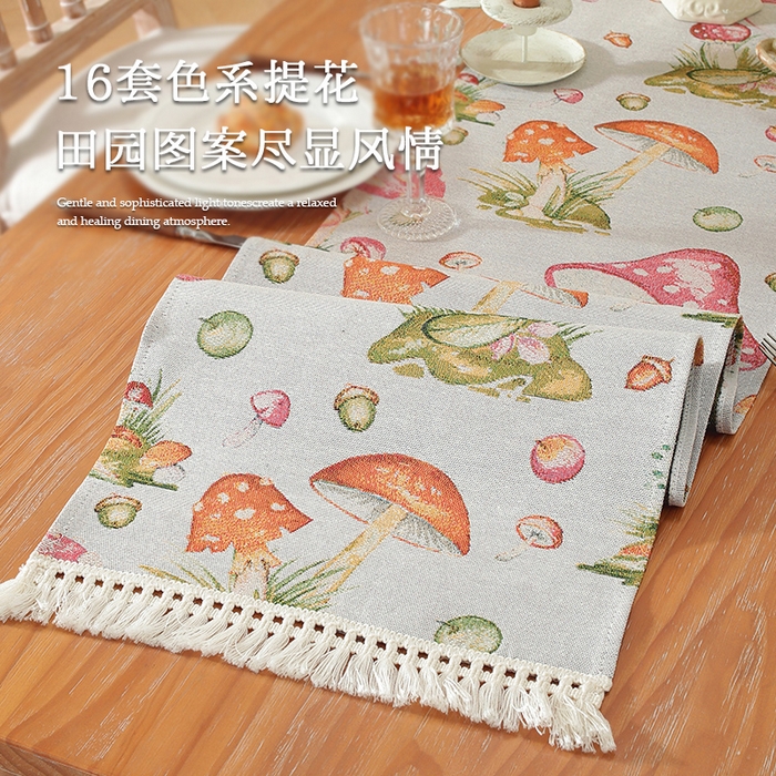 91家纺网 家纺一手货源 找家纺 （总）南通大梧纺织 2025新款复古森林秘境红伞伞桌旗