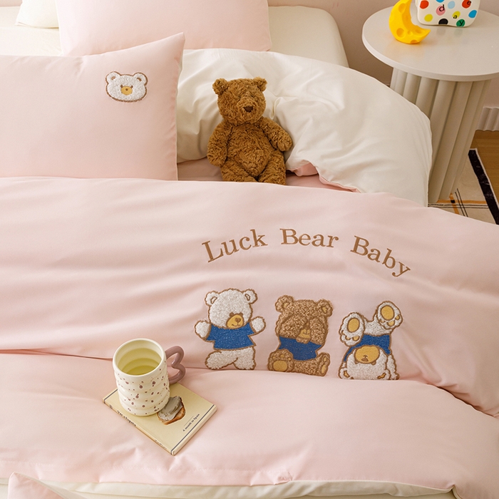 91家纺网 家纺一手货源 找家纺 悦兴家纺 2025新款A类水洗棉卡通幸运熊四件套（含买家秀） 幸运熊奶粉