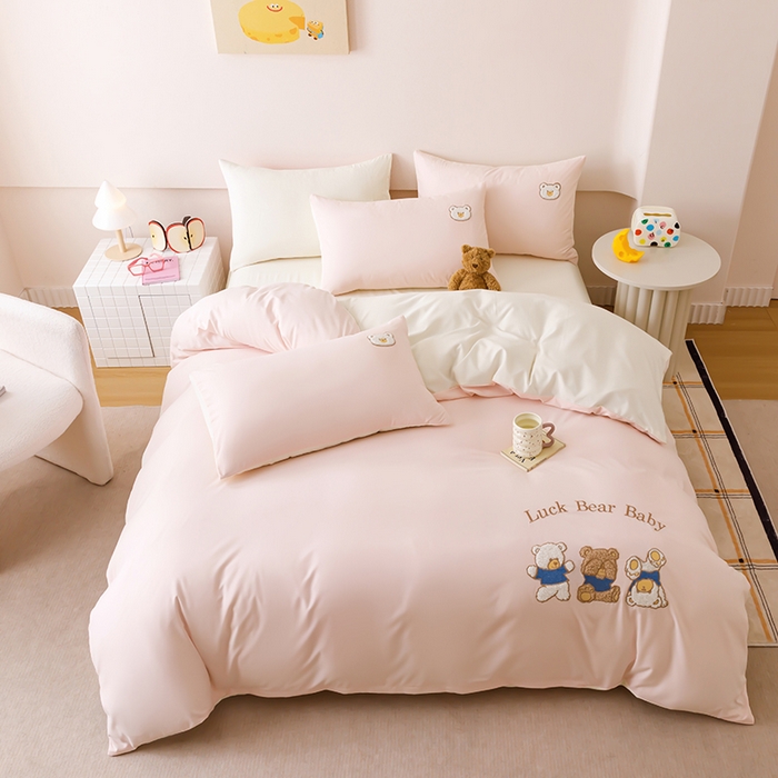 91家纺网 家纺一手货源 找家纺 悦兴家纺 2025新款A类水洗棉卡通幸运熊四件套（含买家秀） 幸运熊奶粉