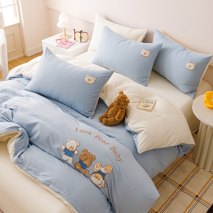 91家纺网 家纺一手货源 找家纺 悦兴家纺 2025新款A类水洗棉卡通幸运熊四件套（含买家秀） 幸运熊奶蓝