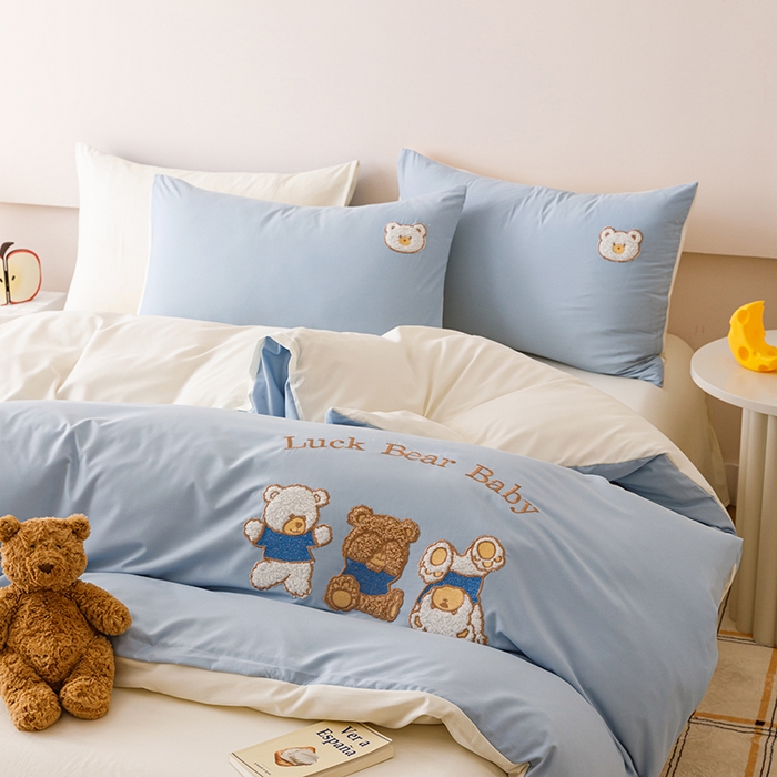 91家纺网 家纺一手货源 找家纺 悦兴家纺 2025新款A类水洗棉卡通幸运熊四件套（含买家秀） 幸运熊奶蓝