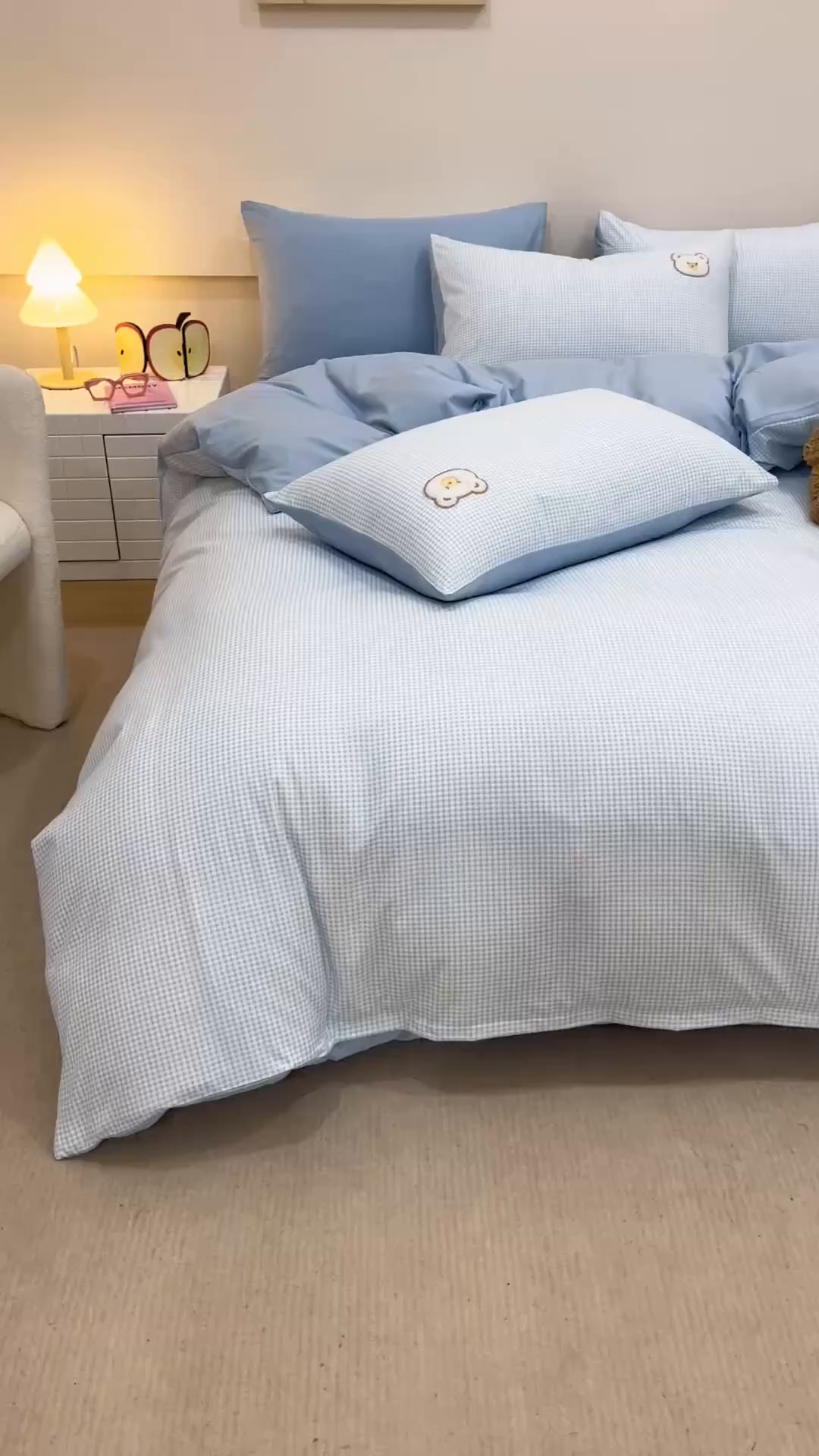 91家纺网 家纺一手货源 找家纺 悦兴家纺 2025新款A类水洗棉卡通幸运熊四件套（含买家秀） 幸运熊蓝格