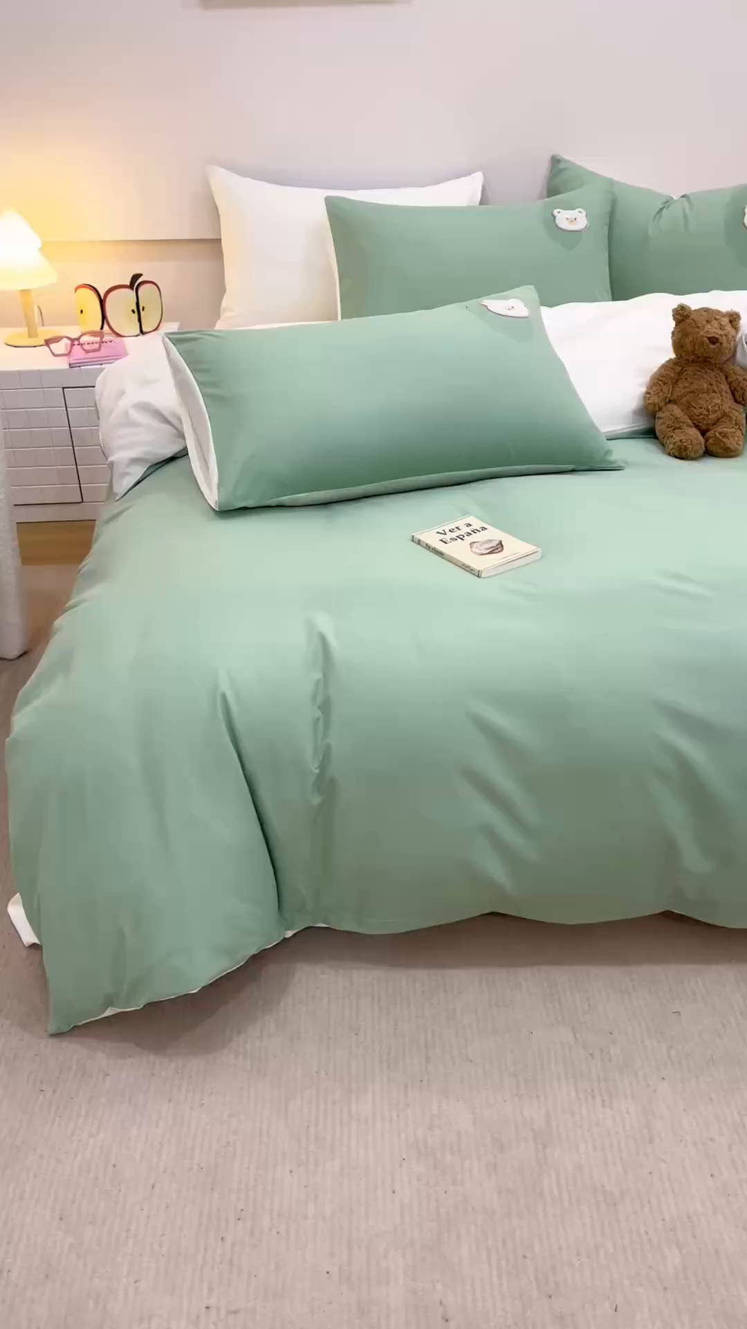 91家纺网 家纺一手货源 找家纺 悦兴家纺 2025新款A类水洗棉卡通幸运熊四件套（含买家秀） 幸运熊奶绿