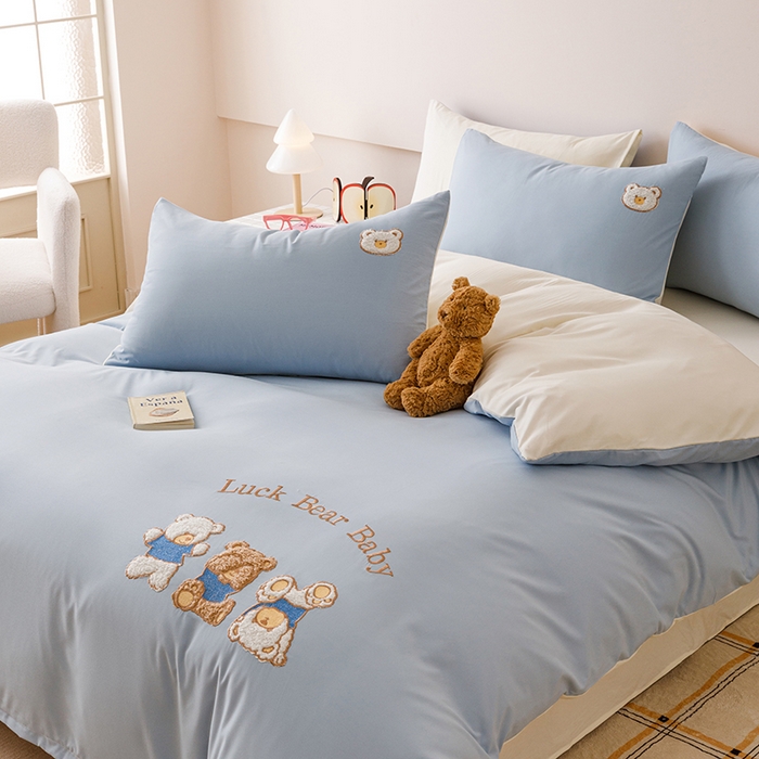 91家纺网 家纺一手货源 找家纺 悦兴家纺 2025新款A类水洗棉卡通幸运熊四件套（含买家秀） 幸运熊奶蓝