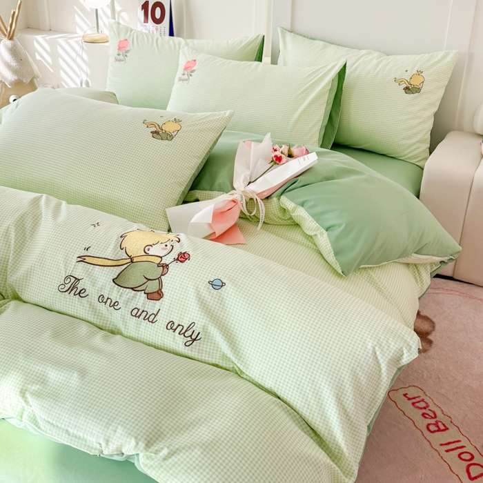 91家纺网 家纺一手货源 找家纺 悦兴家纺 2025新款A类水洗棉刺绣卡通小王子系列四件套（含买家秀） 小王子绿格