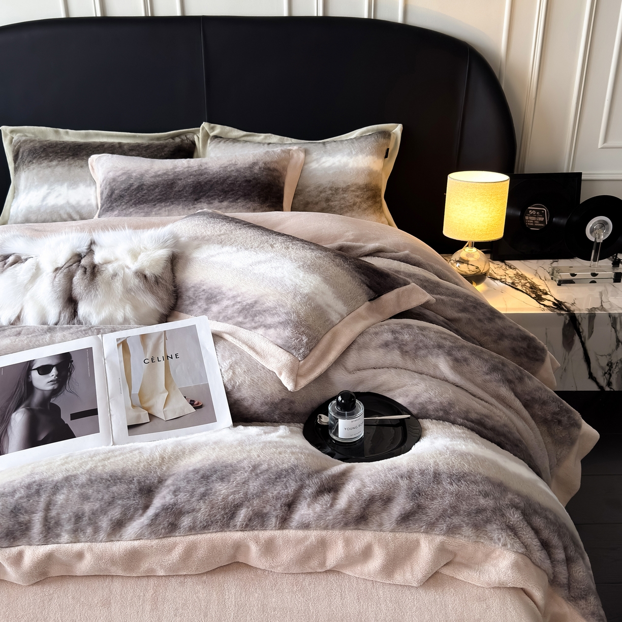 91家纺网 家纺一手货源 找家纺 水云缦 2025新款美拉德系列兔毛拼角四件套系列 美拉德-渐变咖