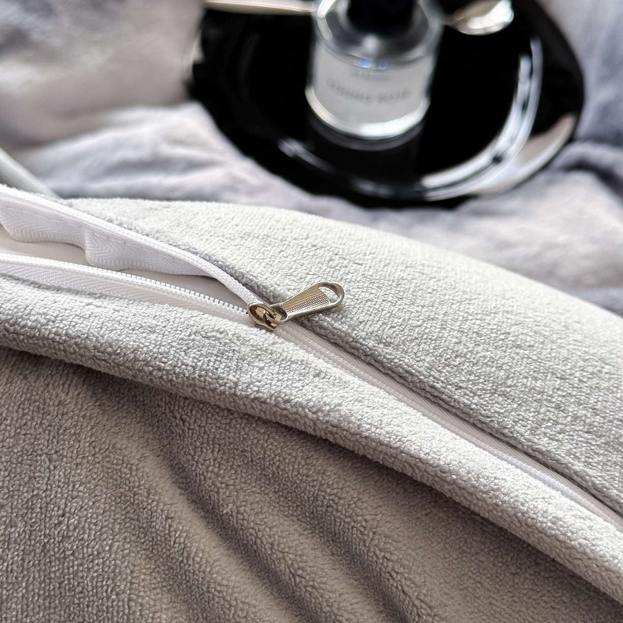 91家纺网 家纺一手货源 找家纺 水云缦 2025新款美拉德系列兔毛拼角四件套系列 美拉德-渐变蓝