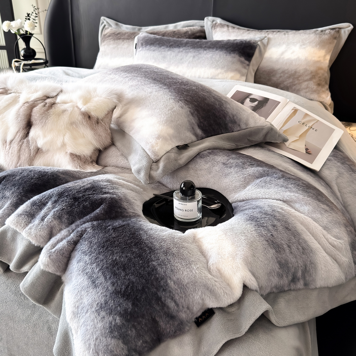 91家纺网 家纺一手货源 找家纺 水云缦 2025新款美拉德系列兔毛拼角四件套系列 美拉德-渐变蓝