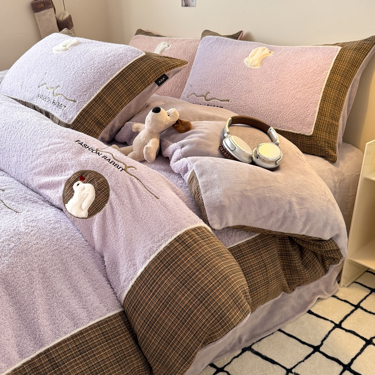 91家纺网 家纺一手货源 找家纺 水云缦 2025新款米粒绒全棉双层纱四件套 米粒绒-香芋紫