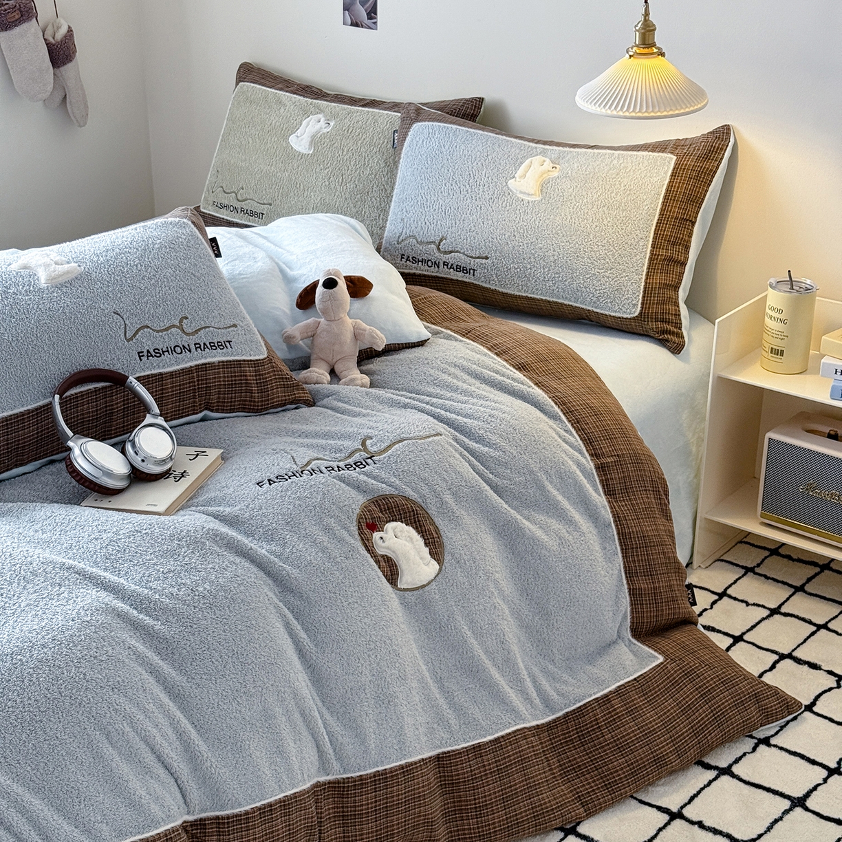 91家纺网 家纺一手货源 找家纺 水云缦 2025新款米粒绒全棉双层纱四件套 米粒绒-莫兰迪蓝