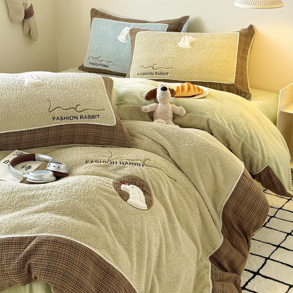 91家纺网 家纺一手货源 找家纺 水云缦 2025新款米粒绒全棉双层纱四件套 米粒绒-抹茶绿