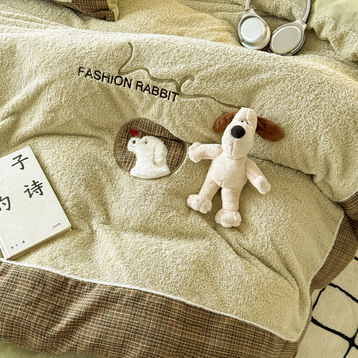 91家纺网 家纺一手货源 找家纺 水云缦 2025新款米粒绒全棉双层纱四件套 米粒绒-抹茶绿