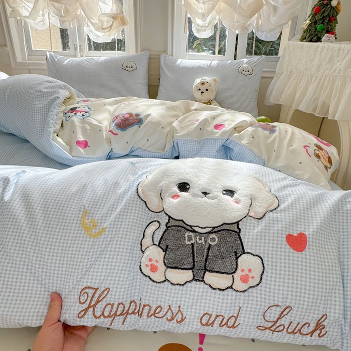 91家纺网 家纺一手货源 找家纺 悦兴家纺 2025新款A类水洗棉治愈萌犬系列四件套（含买家秀） 蓝格多duo狗狗