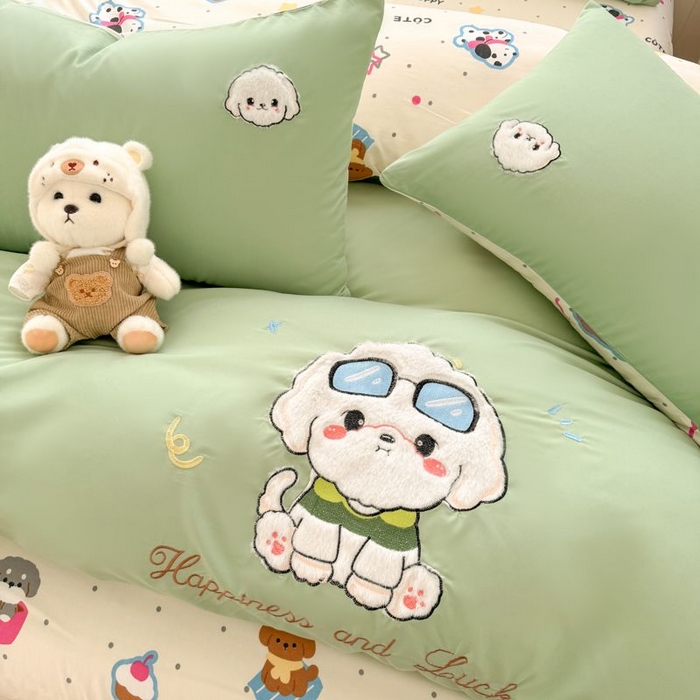 91家纺网 家纺一手货源 找家纺 悦兴家纺 2025新款A类水洗棉治愈萌犬系列四件套（含买家秀） 奶绿学院狗狗