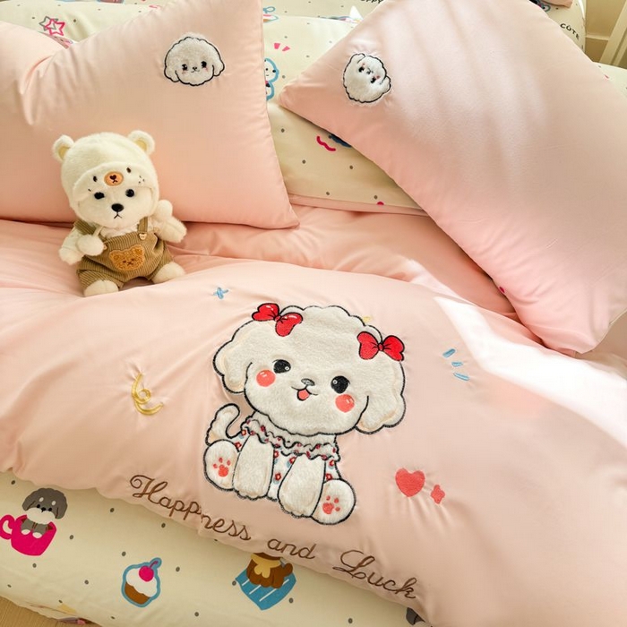 91家纺网 家纺一手货源 找家纺 悦兴家纺 2025新款A类水洗棉治愈萌犬系列四件套（含买家秀） 奶粉蝴蝶狗