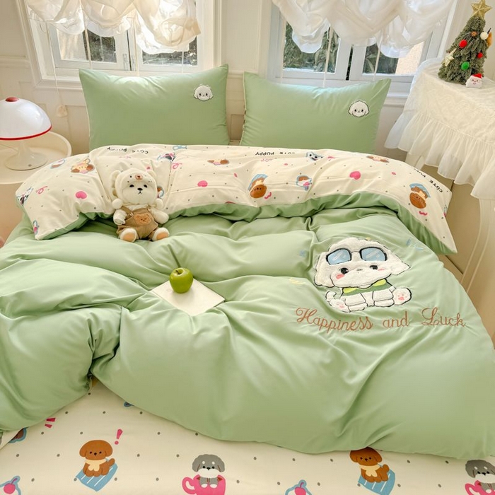 91家纺网 家纺一手货源 找家纺 悦兴家纺 2025新款A类水洗棉治愈萌犬系列四件套（含买家秀） 奶绿学院狗狗