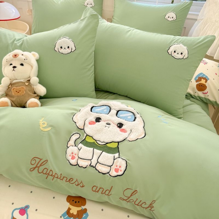 91家纺网 家纺一手货源 找家纺 悦兴家纺 2025新款A类水洗棉治愈萌犬系列四件套（含买家秀） 奶绿学院狗狗