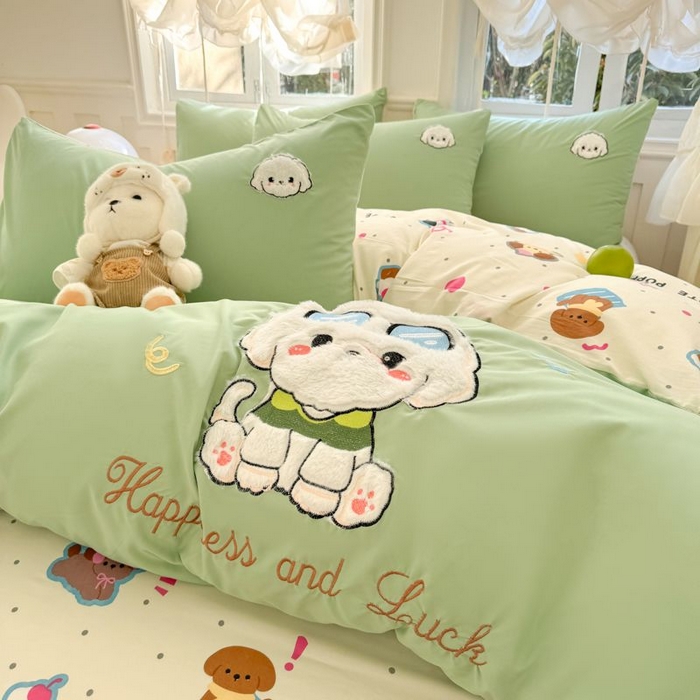 91家纺网 家纺一手货源 找家纺 悦兴家纺 2025新款A类水洗棉治愈萌犬系列四件套（含买家秀） 奶绿学院狗狗