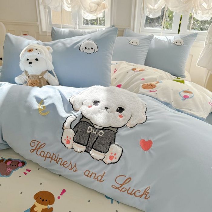 91家纺网 家纺一手货源 找家纺 悦兴家纺 2025新款A类水洗棉治愈萌犬系列四件套（含买家秀） 奶蓝多duo狗狗